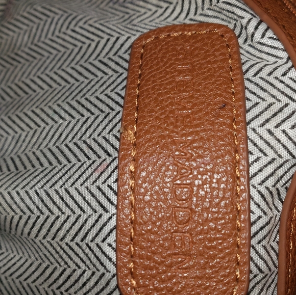 Purse - Picture 2 of 3